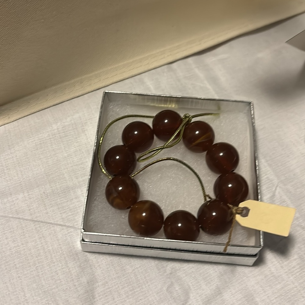 Elegant Brown Beaded Bracelet